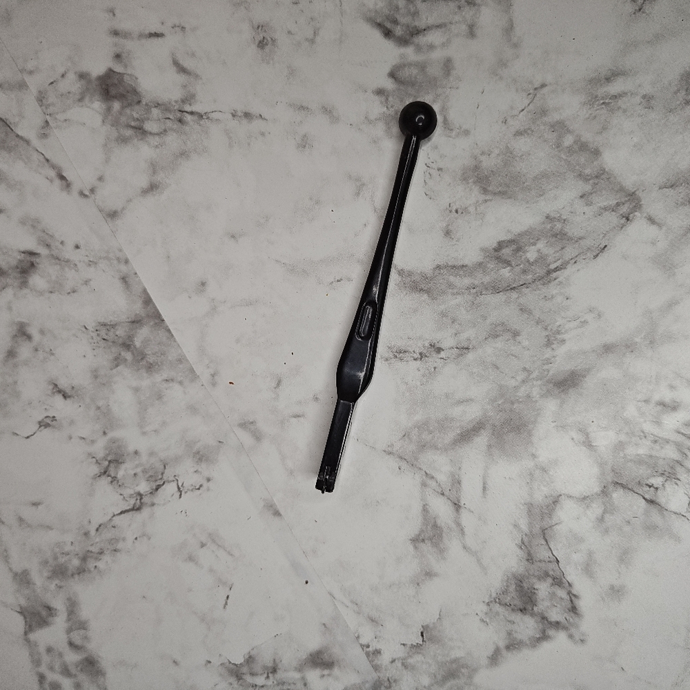 Glass Cutter Tool - Picture 3 of 11
